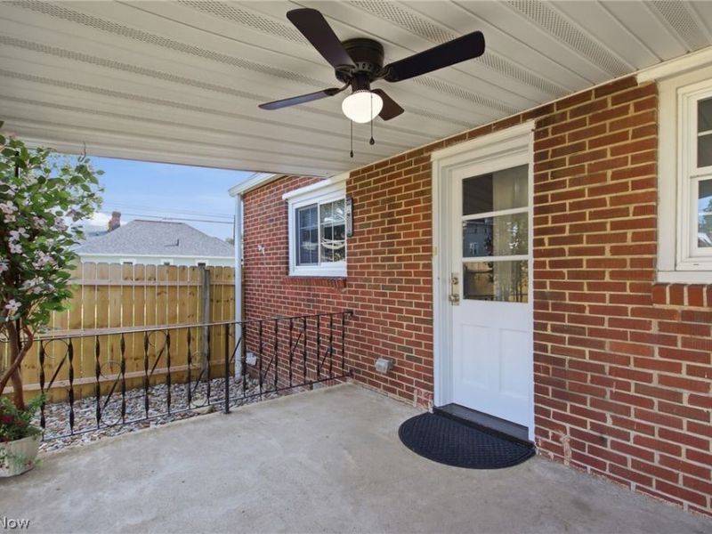 571 Wesleyan Avenue, Barberton, OH 44203 Photo 38