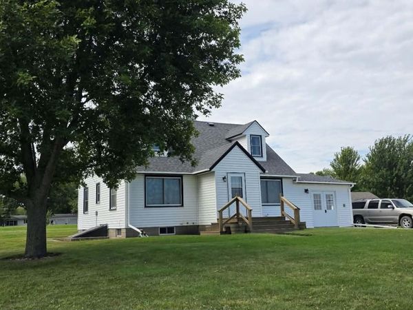 206 E Main Street, Wanda, MN 56294
