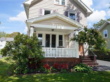 152 Colonial Road, Rochester, NY 14609