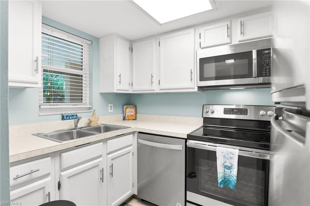 87 N Collier Blvd , Unit J18, Marco Island, FL 34145 Photo