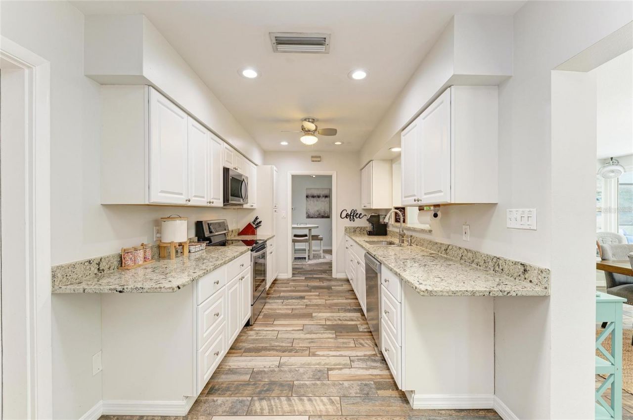 1214 21st Street W, Bradenton, FL 34205 Photo