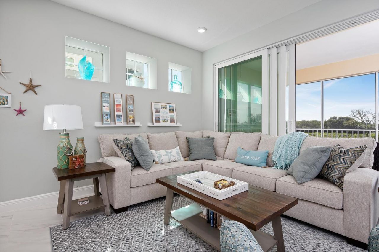384 Aruba Circle , Unit 102, Bradenton, FL 34209 Photo