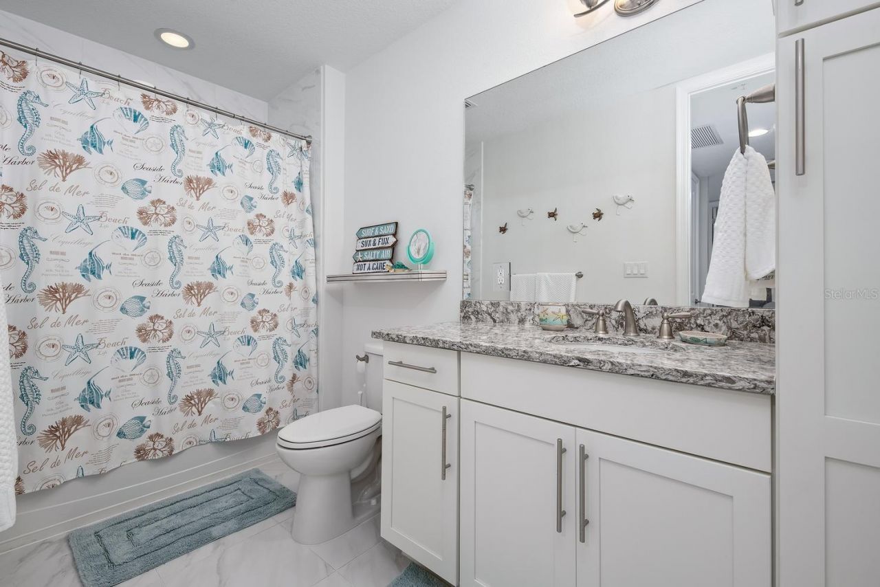 384 Aruba Circle , Unit 102, Bradenton, FL 34209 Photo