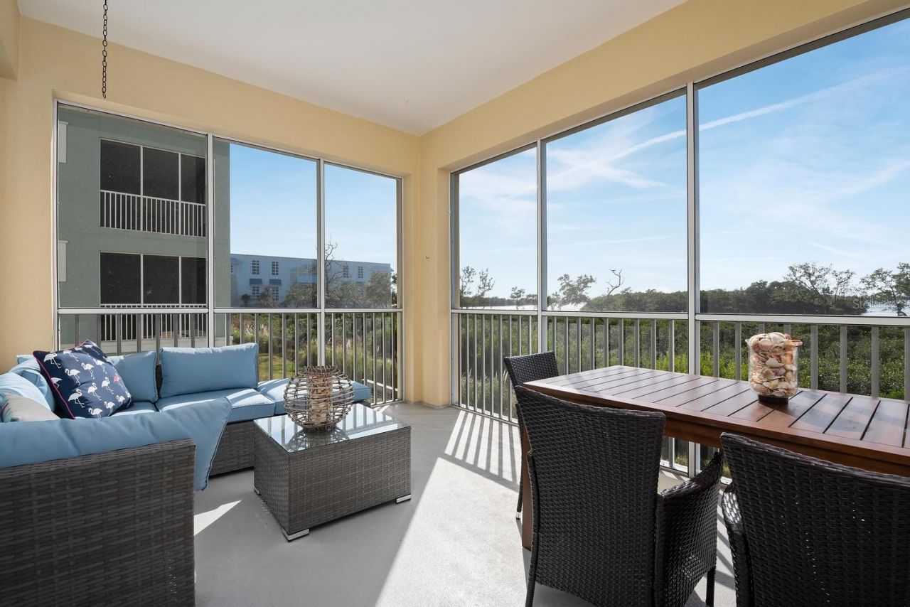 384 Aruba Circle , Unit 102, Bradenton, FL 34209 Photo