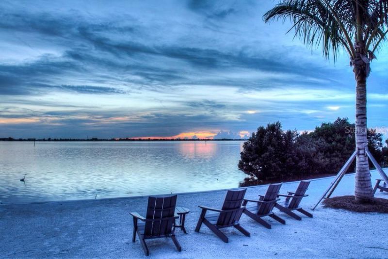 384 Aruba Circle , Unit 102, Bradenton, FL 34209 Photo