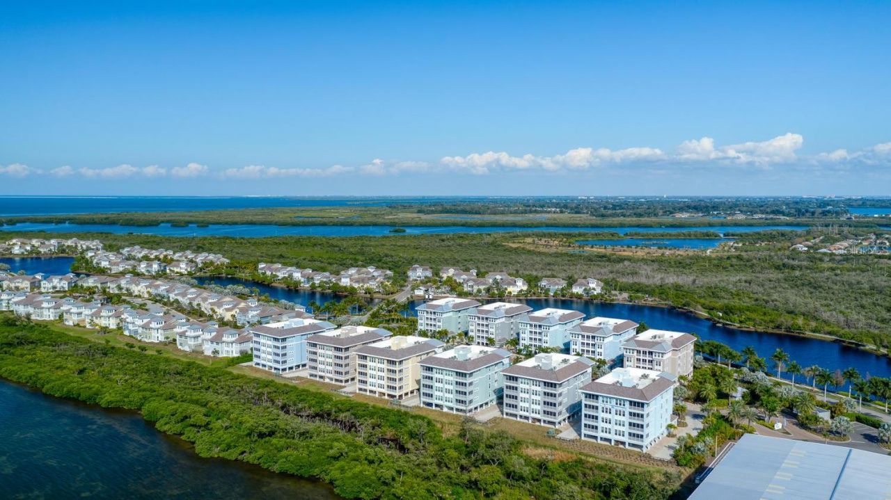 384 Aruba Circle , Unit 102, Bradenton, FL 34209 Photo