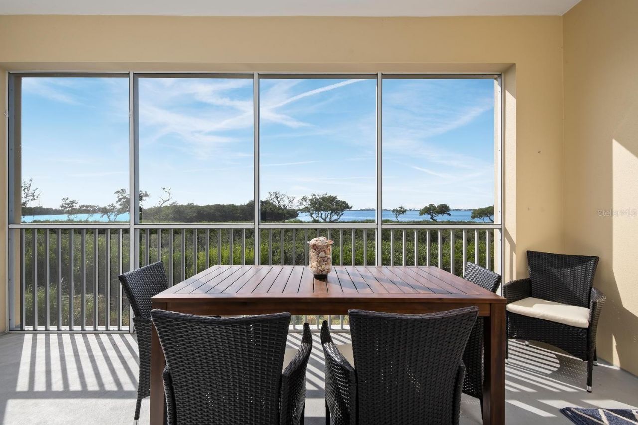 384 Aruba Circle , Unit 102, Bradenton, FL 34209 Photo
