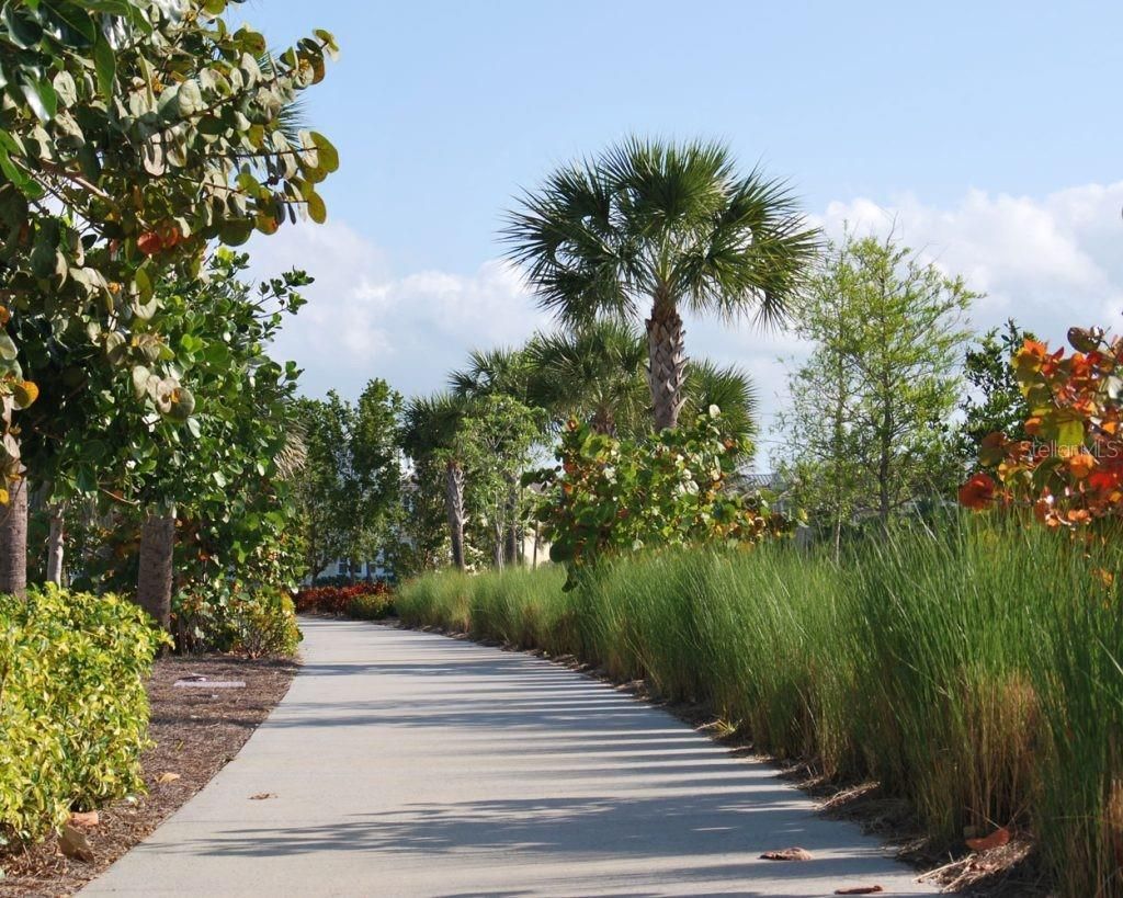 384 Aruba Circle , Unit 102, Bradenton, FL 34209 Photo
