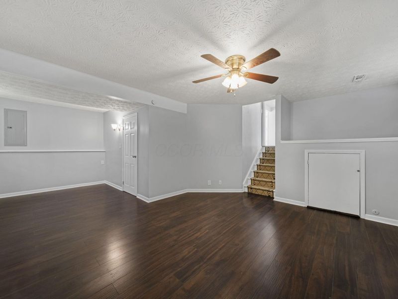 4431 Hickory Wood Drive, Columbus, OH 43228 Photo 22