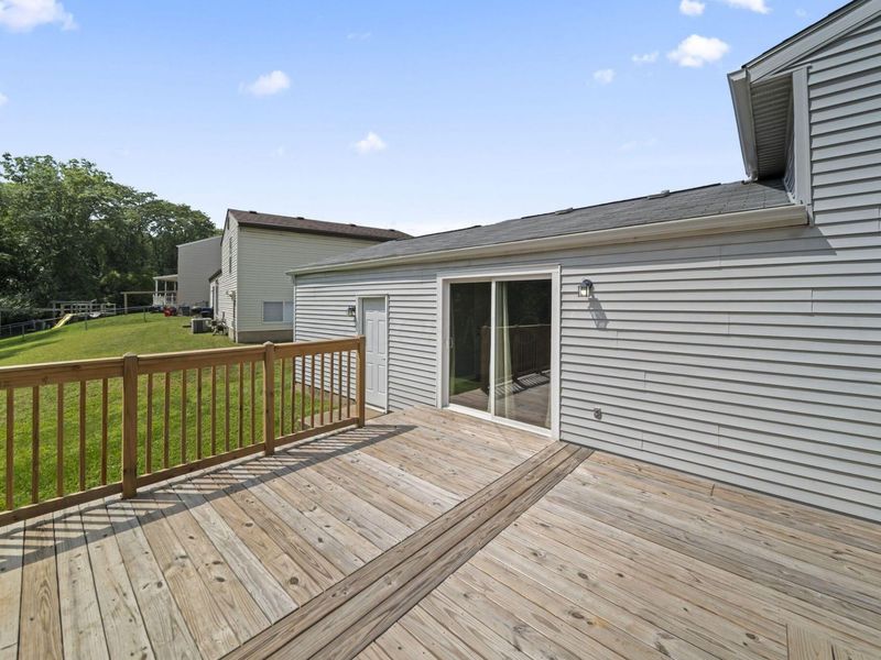4431 Hickory Wood Drive, Columbus, OH 43228 Photo 27