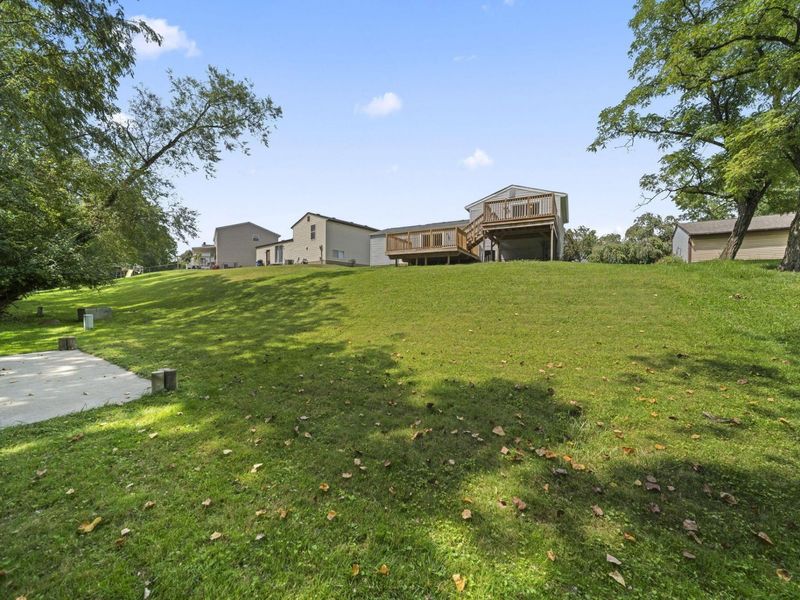 4431 Hickory Wood Drive, Columbus, OH 43228 Photo 32