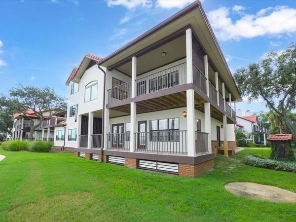 60 Baybridge Drive, Unit A, Gulf Breeze, FL 32561