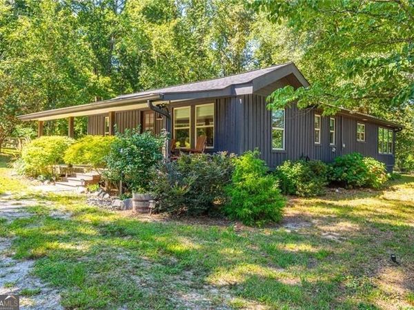 200 Clayton Burns Road, Dahlonega, GA 30533