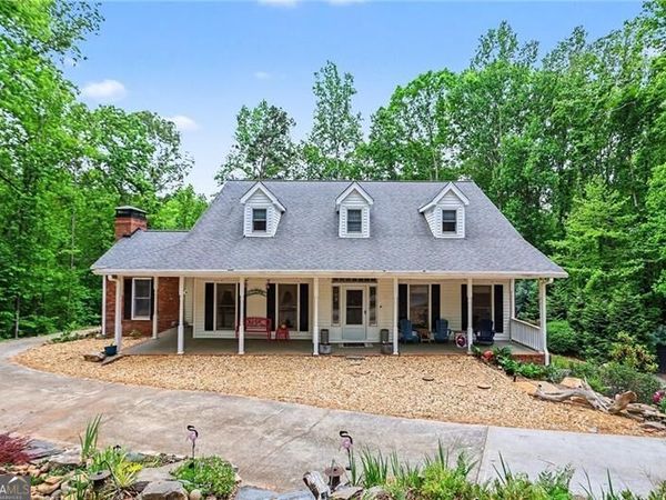 5735 E Ridge Drive, Douglasville, GA 30135