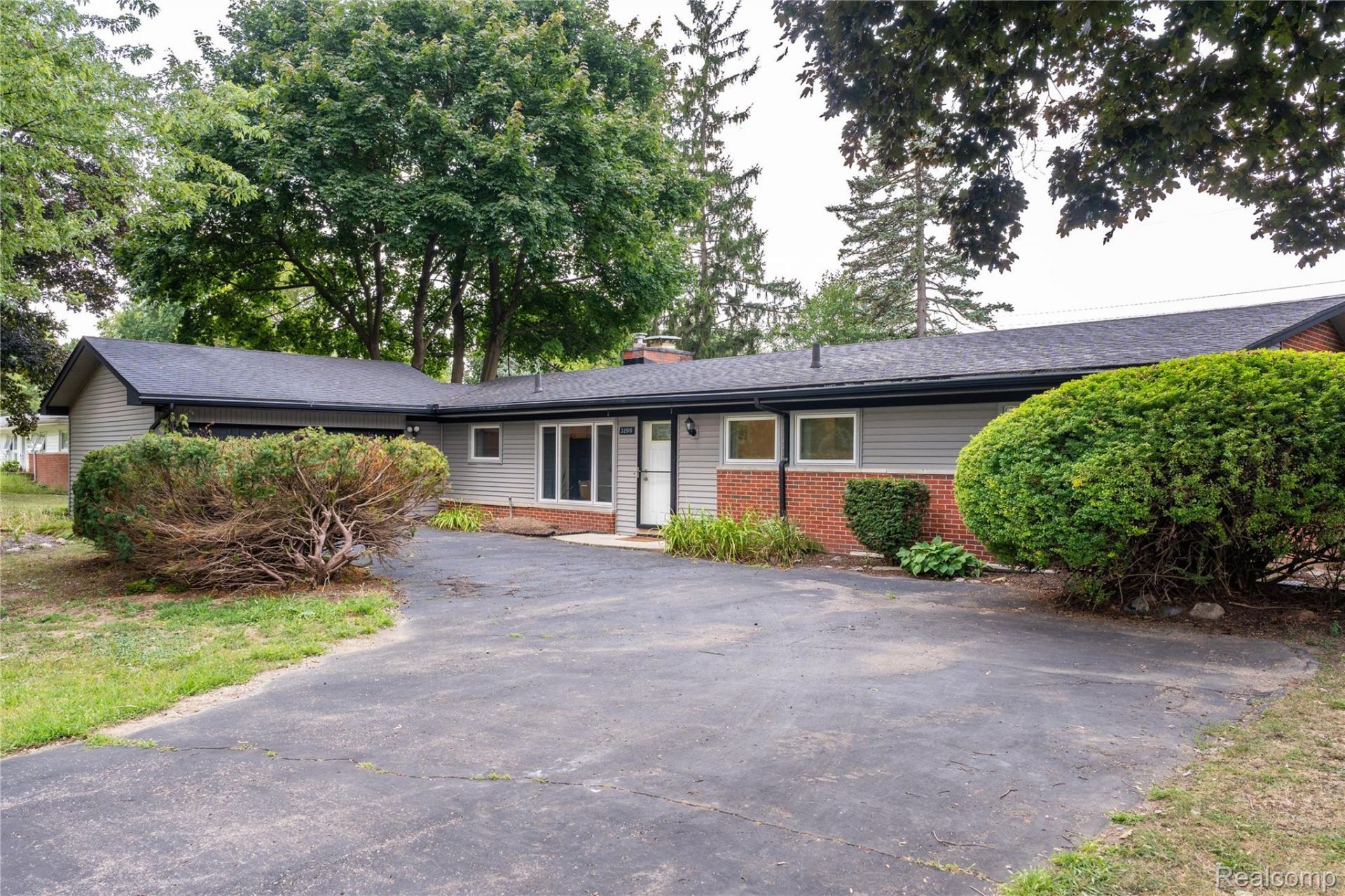 32515 Nottingham Knolls, Farmington Hills, Mi 48334 Main Photo