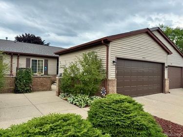 5041 Sandalwood Drive , Grand Blanc Township, Mi 48439