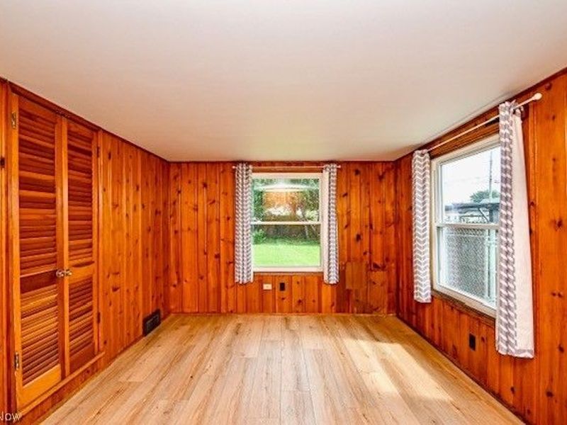 1156 Delverne Avenue SW, Canton, OH 44710 Photo 9