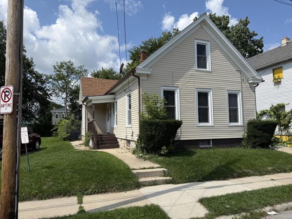 934 Wilson STREET, Racine, WI 53404