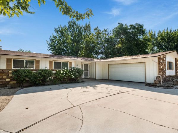 4054 N Maple Grove Rd, Boise, ID 83704