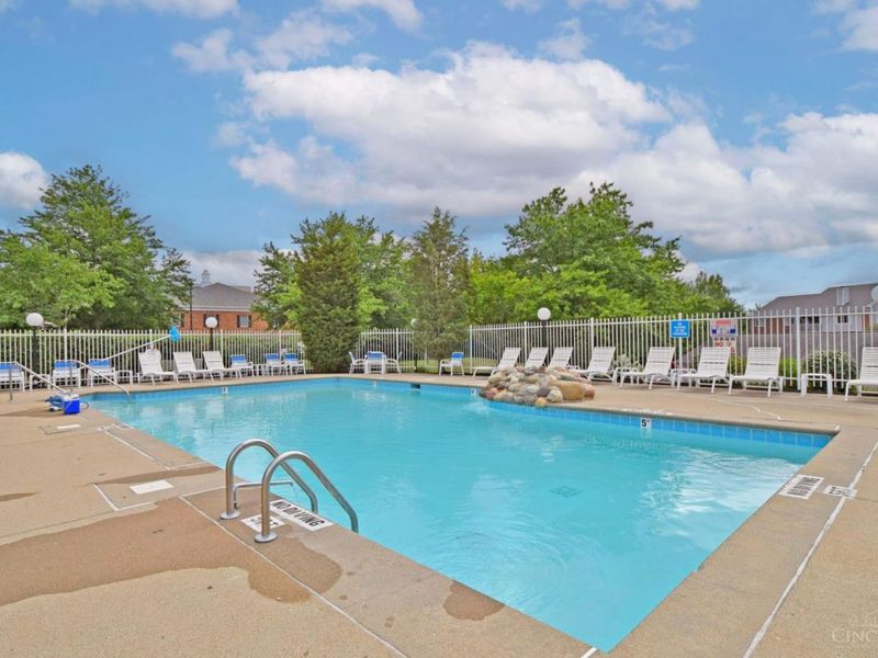 7382 Ridgepoint Drive, Unit 9, Anderson Township, OH 45230 Photo 28