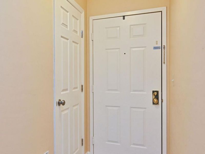 7382 Ridgepoint Drive, Unit 9, Anderson Township, OH 45230 Photo 6