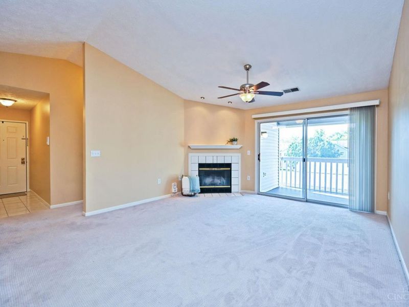 7382 Ridgepoint Drive, Unit 9, Anderson Township, OH 45230 Photo 8
