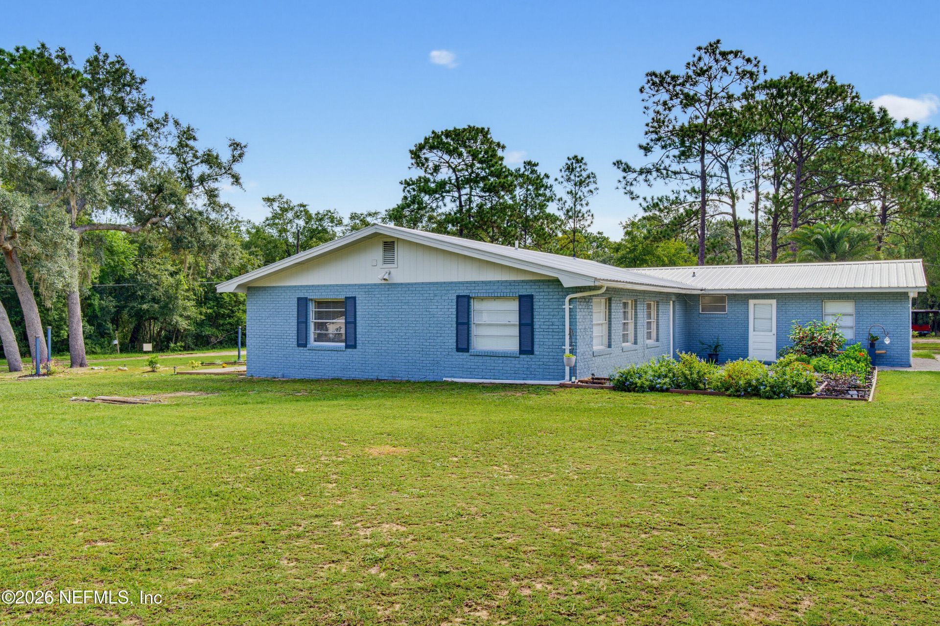 125 Hart Lake Drive, Interlachen, FL 32148 Photo