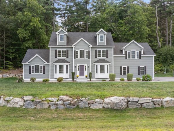 14 Houghton Farm Ln, Bolton, MA 01740