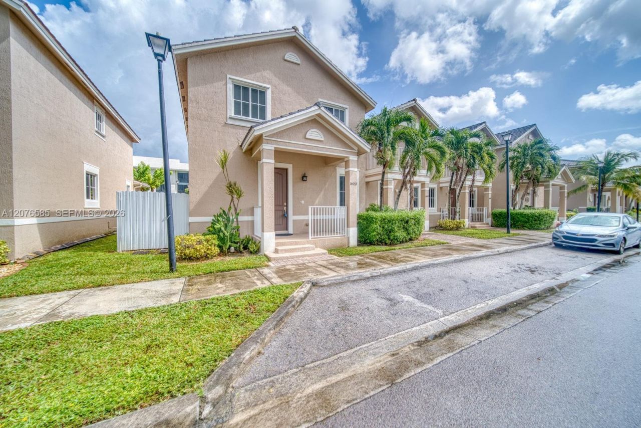 14053 SW 270th Ter , Homestead, FL 33032 Photo