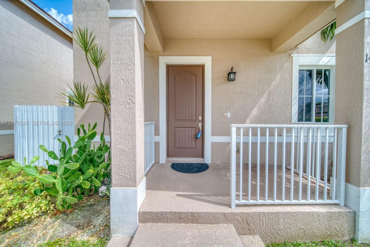 14053 SW 270th Ter , Homestead, FL 33032 Photo
