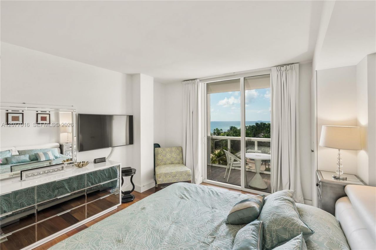 10275 Collins Ave , Unit 611, Bal Harbour, FL 33154 Photo