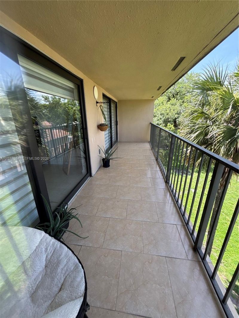 6305 Gage Pl , Unit 309A, Miami Lakes, FL 33014 Photo