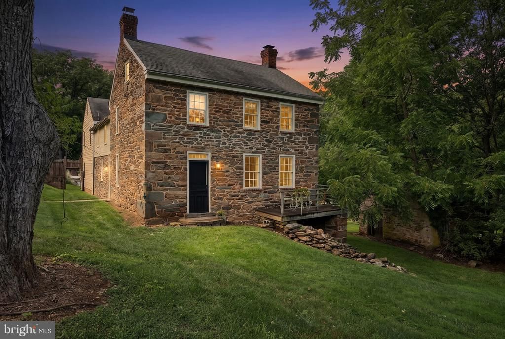 14678 TAYLOR HILL ROAD, GLEN ROCK, PA 17327
