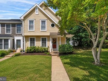 1536 TWISTED OAK DRIVE , RESTON, VA 20194