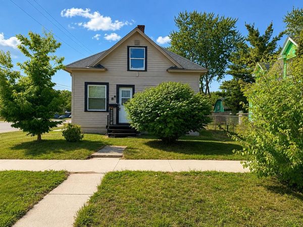 303 20th Avenue N, Saint Cloud, MN 56303