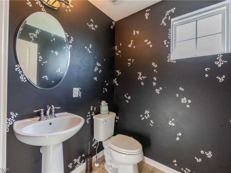 3132 Cloverhurst Street NE, Canton, OH 44721 Photo 18