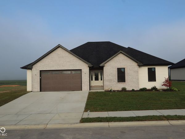 3888 Autumn Way, Seymour, IN 47274