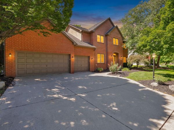 5205 Forest Run Drive, Dublin, OH 43017