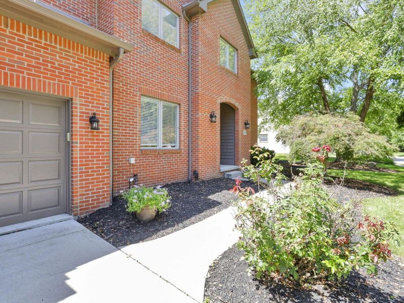 5205 Forest Run Drive, Dublin, OH 43017 Photo 4