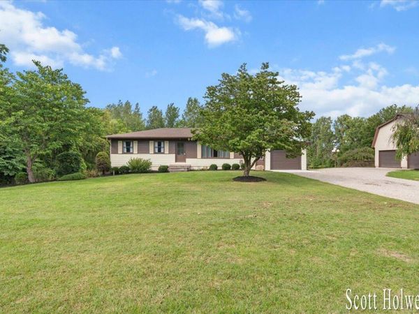 1455 100th Street SW, Byron Center, MI 49315