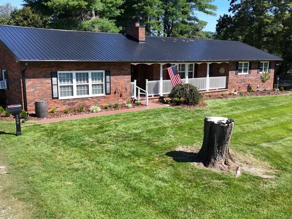 166 Brookview Drive, Manchester, KY 40962