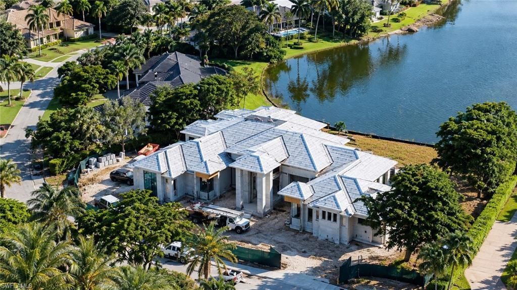 13681 Pondview Cir, Naples, FL 34119 Photo