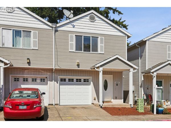 12631 SE DIVISION ST, Unit B, Portland, OR 97236