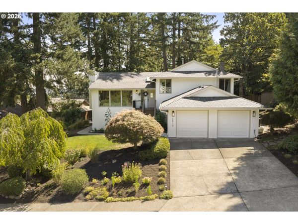 2910 CARRIAGE WAY, West Linn, OR 97068