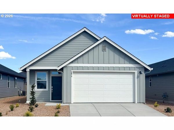 1558 N YOUNG ST, Lafayette, OR 97127