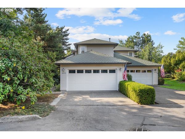 22195 CHELAN LOOP, West Linn, OR 97068