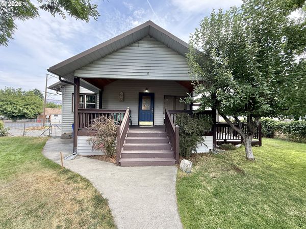 210 NW CANTON ST, John Day, OR 97845
