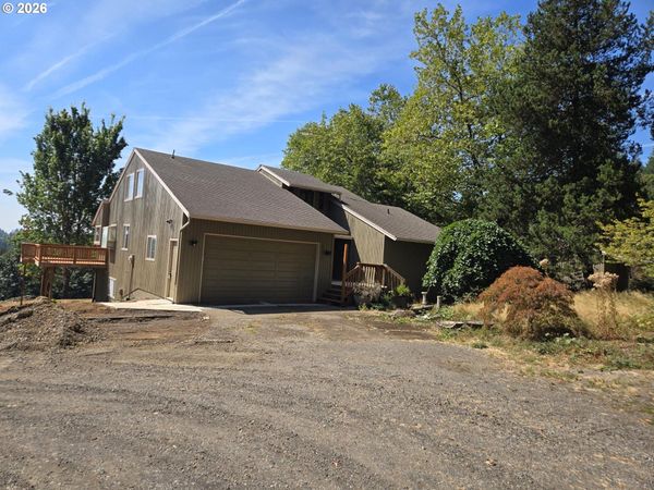 8377 SE REGNER RD, Gresham, OR 97080