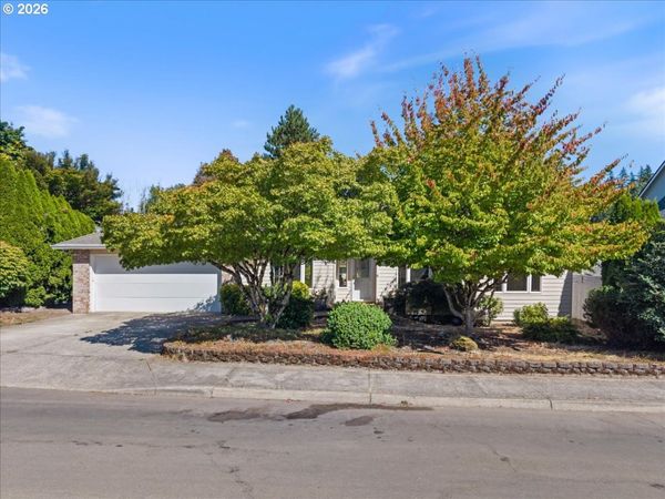 36740 ELDRIDGE DR, Sandy, OR 97055