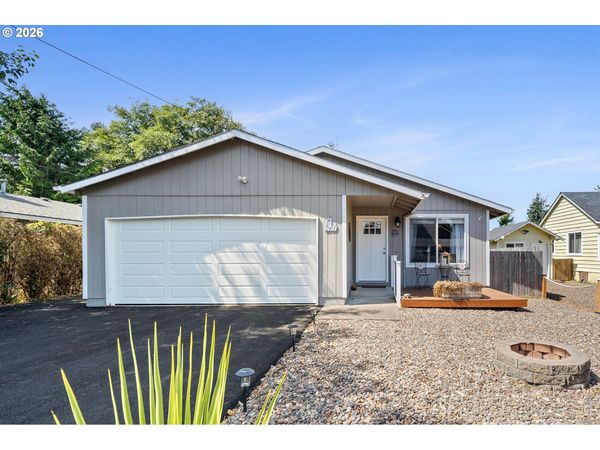 6731 SW HARBOR AVE, Lincoln City, OR 97367